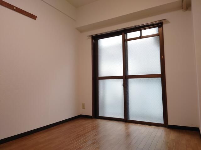Osaka Studio Apartment for Rent - No Deposit, No Key Money - Thumbnail 4