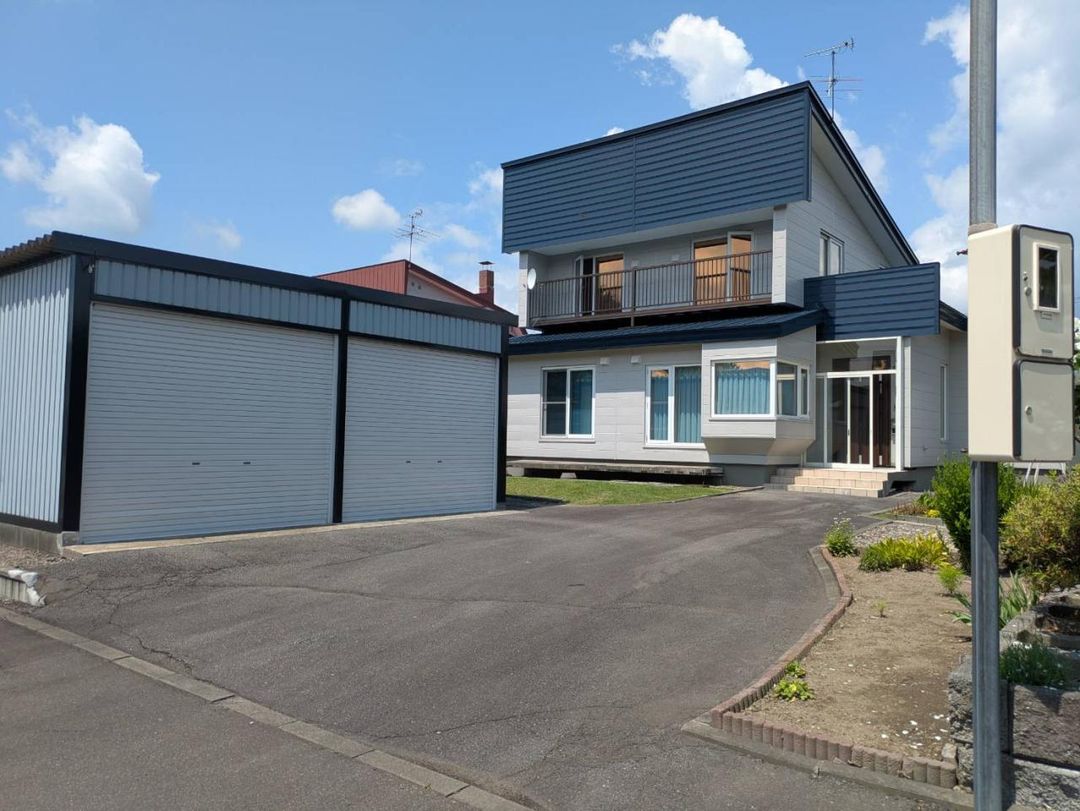 4LDK Detached House in Kamikawa Town, Hokkaido | 880万円 - Thumbnail 2