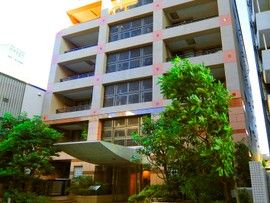 Renovated 1LDK Apartment in Higashi-Azabu, Minato, Tokyo - Thumbnail 2