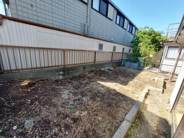 Renovated 3LDK House for Sale in Isogo-ku, Yokohama - Thumbnail 2