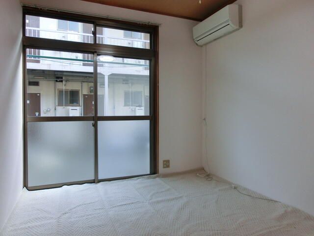 1K Apartment for Rent in Sendai's Aoba Ward Near Tohoku Fukushi University - Thumbnail 4