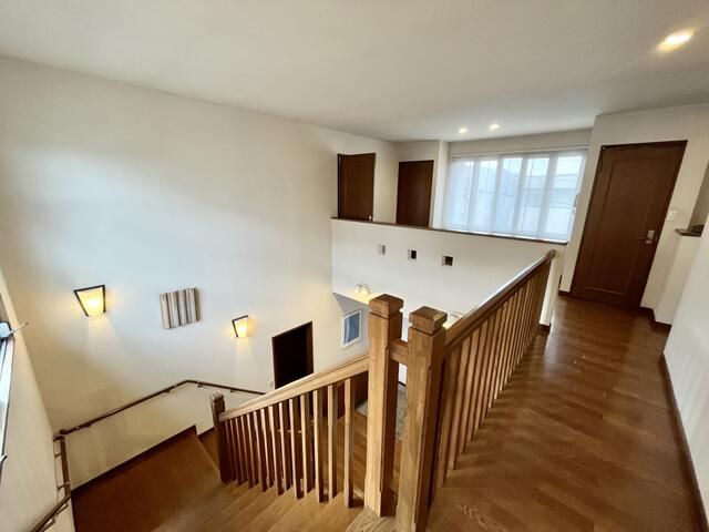 5SLDK Custom Sekisui House on 111 Tsubo Corner Lot in Nagoya - Thumbnail 2