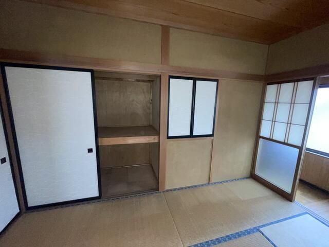 4DK Detached House for Sale in Miyanouchi, Nan'yo, Yamagata - Thumbnail 4