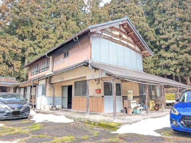 1921 7LDK Farmhouse with Land for Sale in Motosu, Gifu - Thumbnail 2