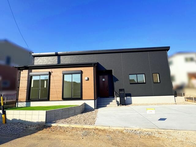 New 4LDK Single-Story House for Sale in Agui Town, Aichi - Thumbnail 2