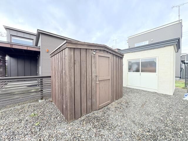 5LDK Detached House for Sale in Tomakomai, Hokkaido with Renovation - Thumbnail 4