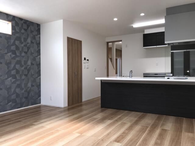 Modern 3LDK House for Sale in Nagoya's Tempaku Ward - Thumbnail 3