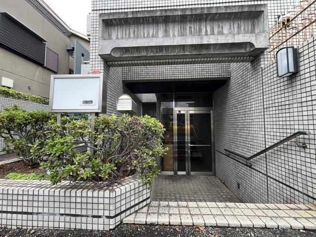 2SLDK Apartment for Sale in Tezukayama, Osaka with Office Space - Thumbnail 4