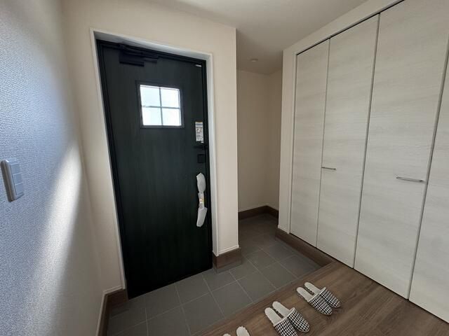 Newly Built 4SLDK House in Takamatsu, Kagawa - Thumbnail 3