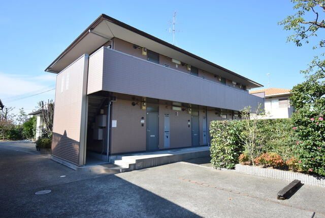 1K Apartment for Rent in Sakai Higashi Ward, Osaka | 47,000 Yen - Thumbnail 2