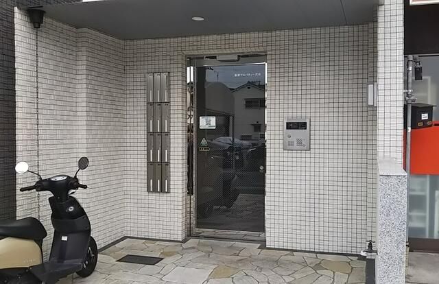 Pet-Friendly 1R Apartment for Rent in Fujiidera, Osaka - Thumbnail 4