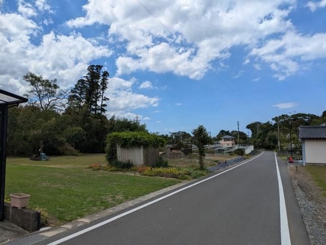 572 sqm Land for Sale in Hioki City, Kagoshima | Hobby Farm Potential - Thumbnail 2