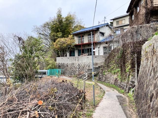 5LDK Detached House in Aosaki, Minami-ku, Hiroshima - Thumbnail 2