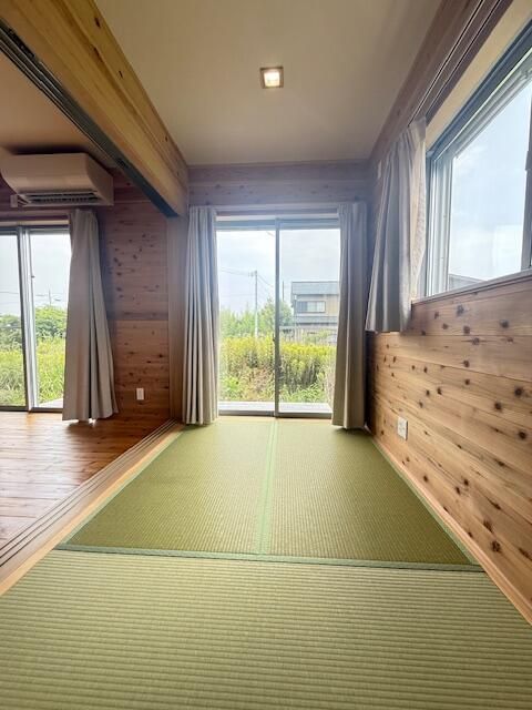 Used 4LDK Detached House in Nankoku City, Kochi - Thumbnail 4