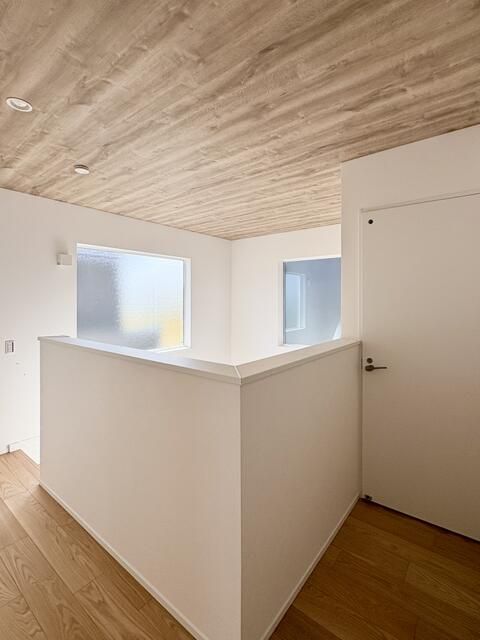 New 3LDK House for Sale in Takahama, Aichi with Vaulted Ceiling - Thumbnail 4