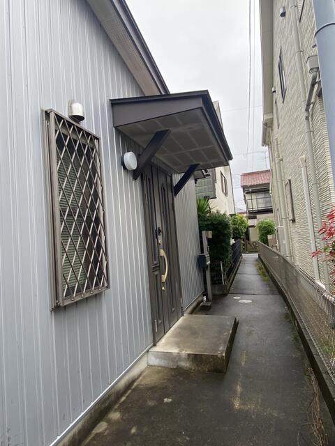 Renovated 1LDK House with High Insulation & Seismic Grade in Komaki - Thumbnail 2