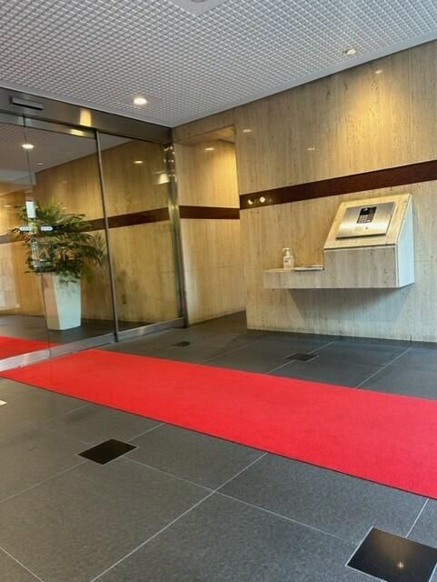 Renovated 1LDK Apartment for Sale in Shibuya, Tokyo - Thumbnail 3