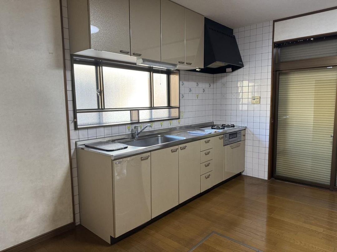 4LDK Used Detached House in Takamatsu, Kagawa - Thumbnail 4