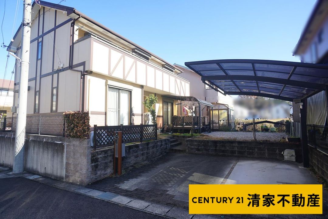 5LDK Detached House for Sale in Kasugai, Aichi | Spacious Garden - Thumbnail 2