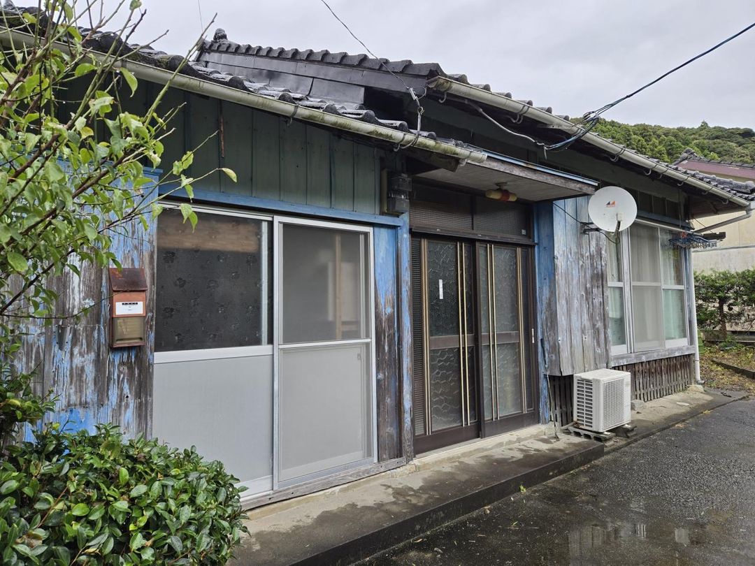 Traditional 1961 Kominka in Minamisatsuma, Kagoshima - 5DK House - Thumbnail 4