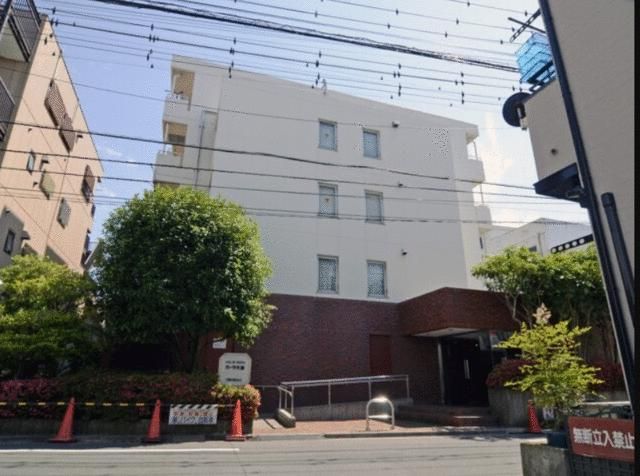 1DK Apartment for Sale in Koto, Tokyo - Near Higashi-Ojima Station - Thumbnail 2