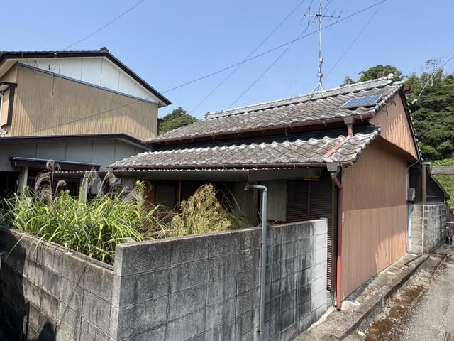 1922 Traditional Wooden House for Sale in Kochi City - Thumbnail 4
