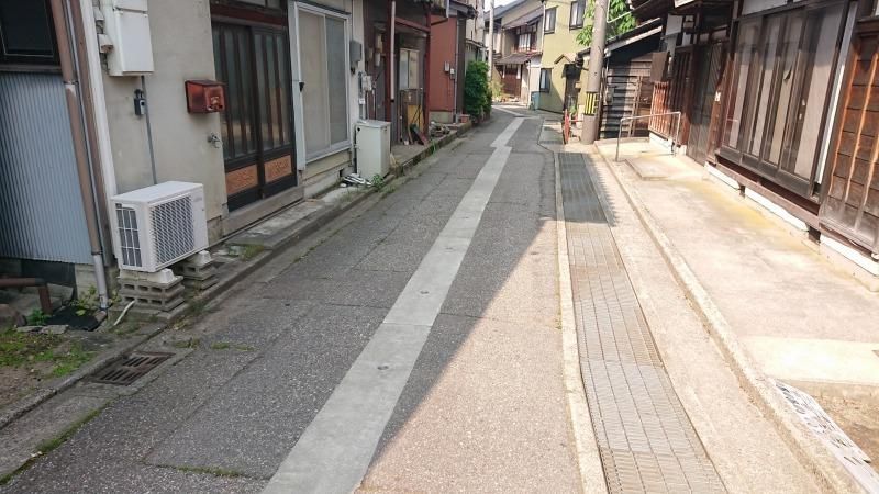 4DK Wooden House with Snow-Melting System in Tonami, Toyama - Thumbnail 4