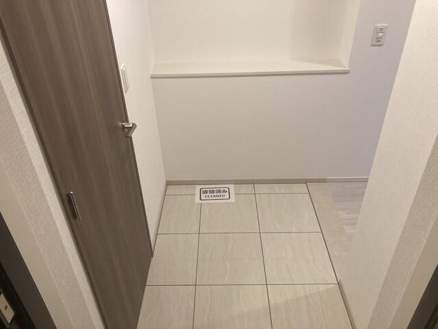 2LDK Apartment in Premist Tower Utsubo Honmachi, Osaka - Thumbnail 3