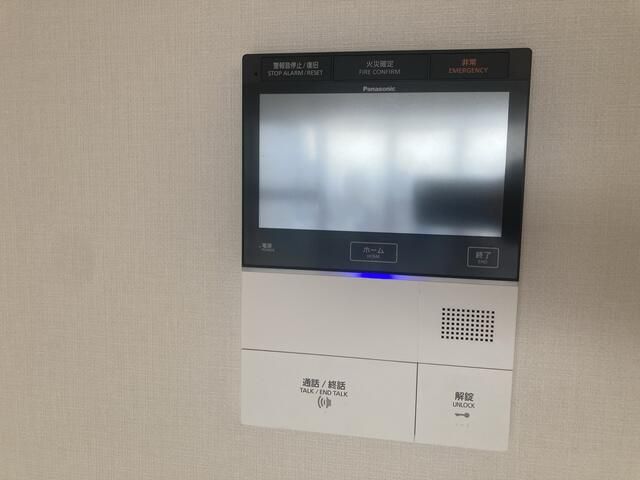 2LDK Apartment in Premist Tower Utsubo Honmachi, Osaka - Thumbnail 2
