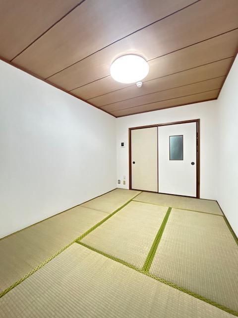 1K Apartment for Rent in Tosu, Saga - Quiet Area, No Deposit - Thumbnail 4
