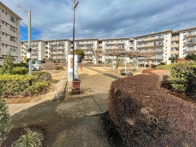 3DK Apartment in Takatsuka Danchi, Matsudo - 1970 Build, 2021 Renovated - Thumbnail 2