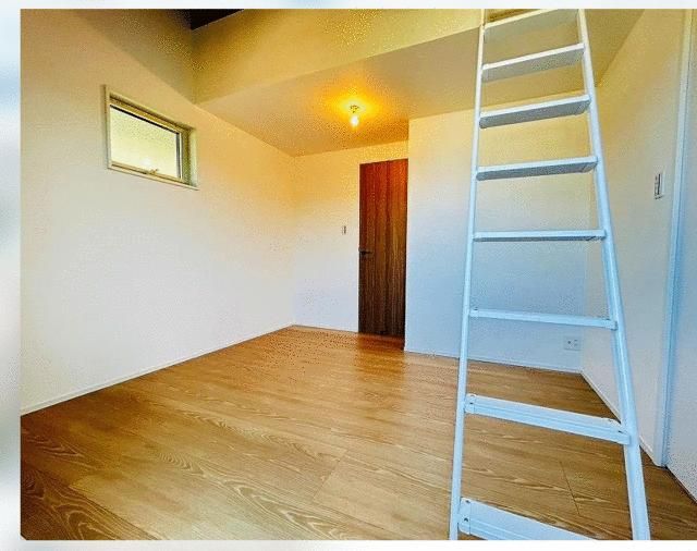 New 3LDK House in Neyagawa, Osaka | Seismic Level 3, Energy-Saving - Thumbnail 3