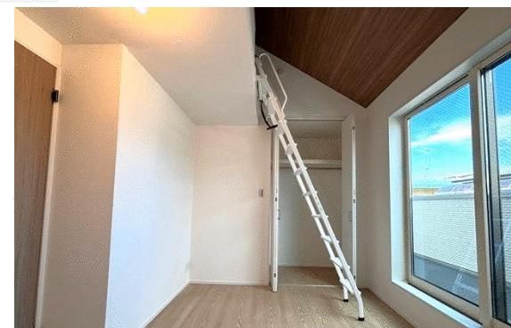New 3LDK House in Neyagawa, Osaka | Seismic Level 3, Energy-Saving - Thumbnail 4