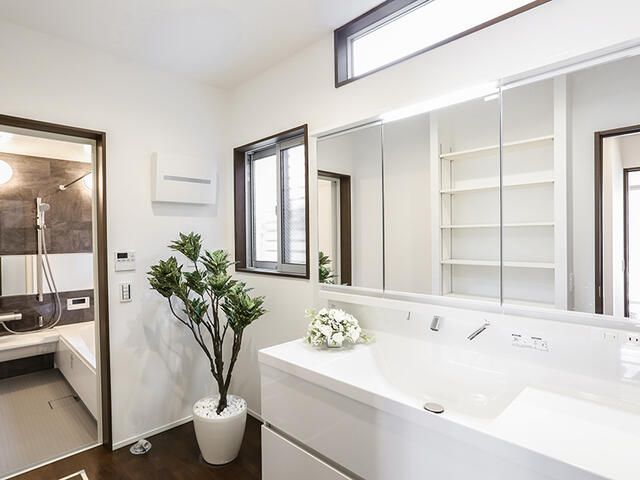 New 4LDK House in Nagoya Midori Ward with Solar Power & Superior Design - Thumbnail 2