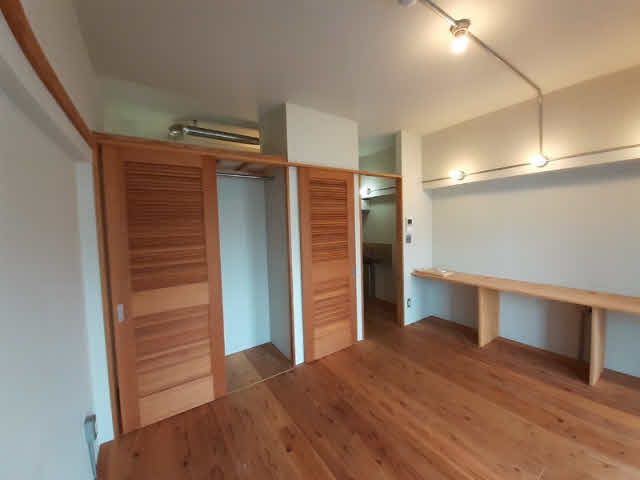 1K Apartment for Rent in Naha, Okinawa - 24.19㎡, Near Monorail - Thumbnail 3