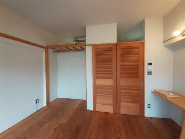 1K Apartment for Rent in Naha, Okinawa - 24.19㎡, Near Monorail - Thumbnail 2
