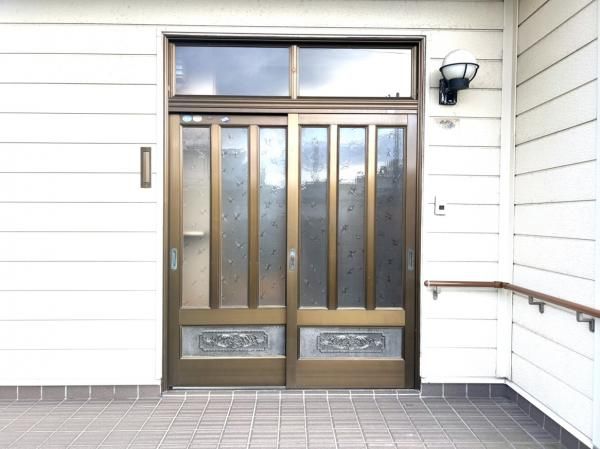 Renovated 4LDK House with Garage in Muroran, Hokkaido - Thumbnail 3