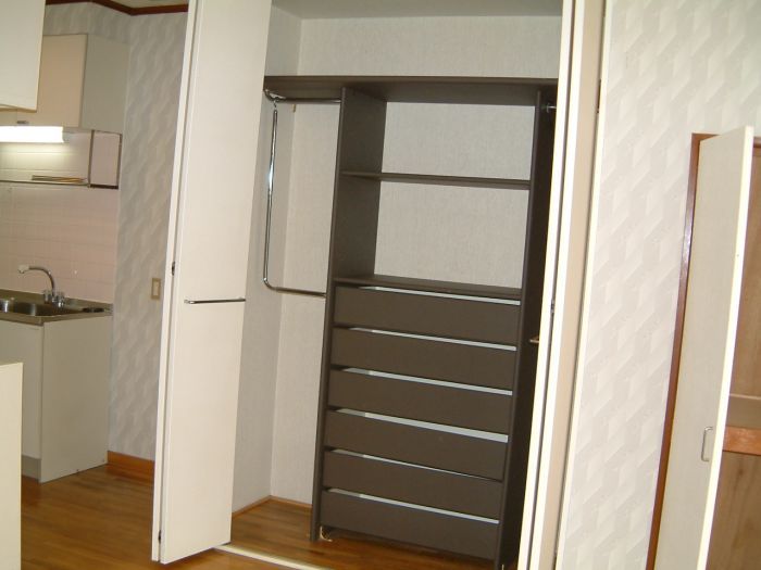 One-Room Apartment for Rent near Yasugi Station, Shimane - Thumbnail 4