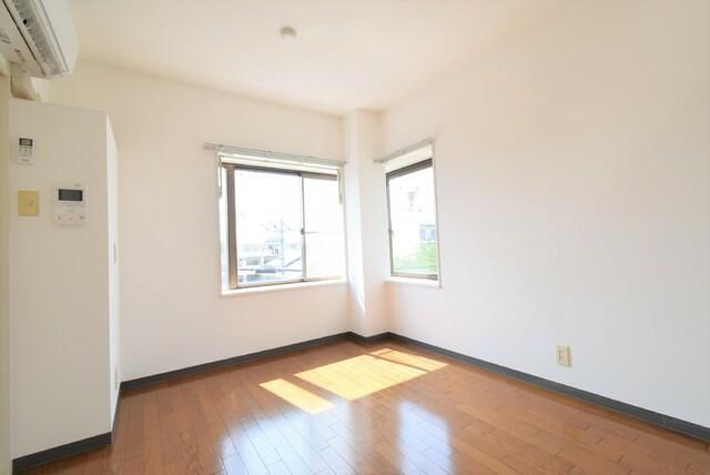 1K Apartment for Rent in Kashihara, Nara - 26,000 Yen - Image 1