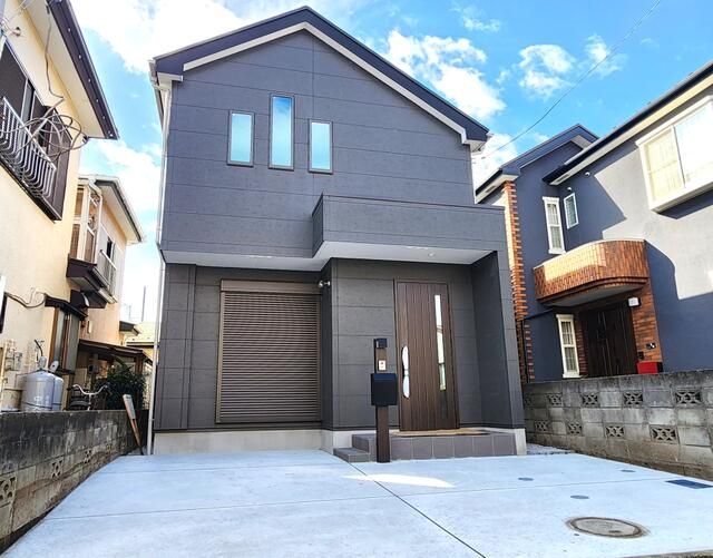 New 3LDK House for Sale in Sagamihara, Kanagawa | Abundant Storage - Thumbnail 2