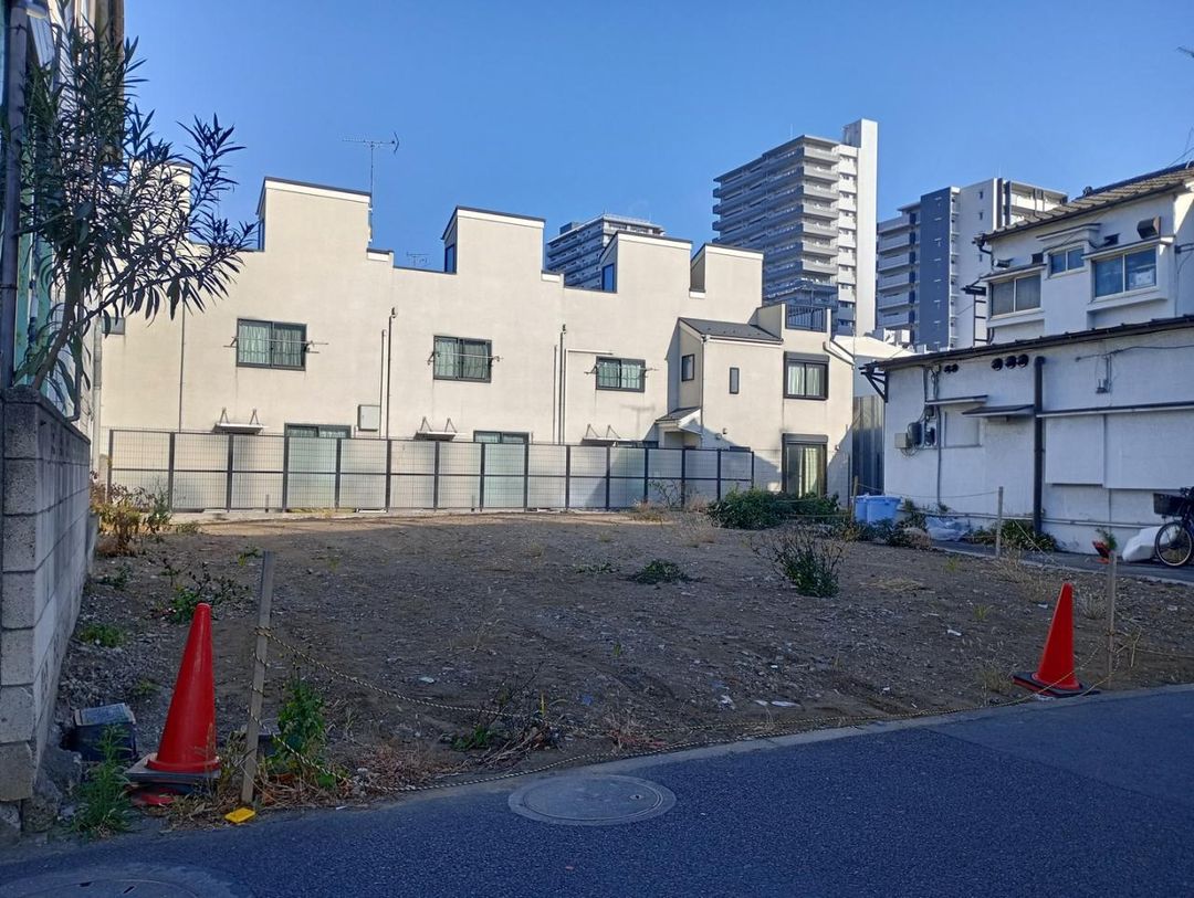Commercial Land for Sale in Edogawa, Tokyo - 299.87 sqm - Thumbnail 2