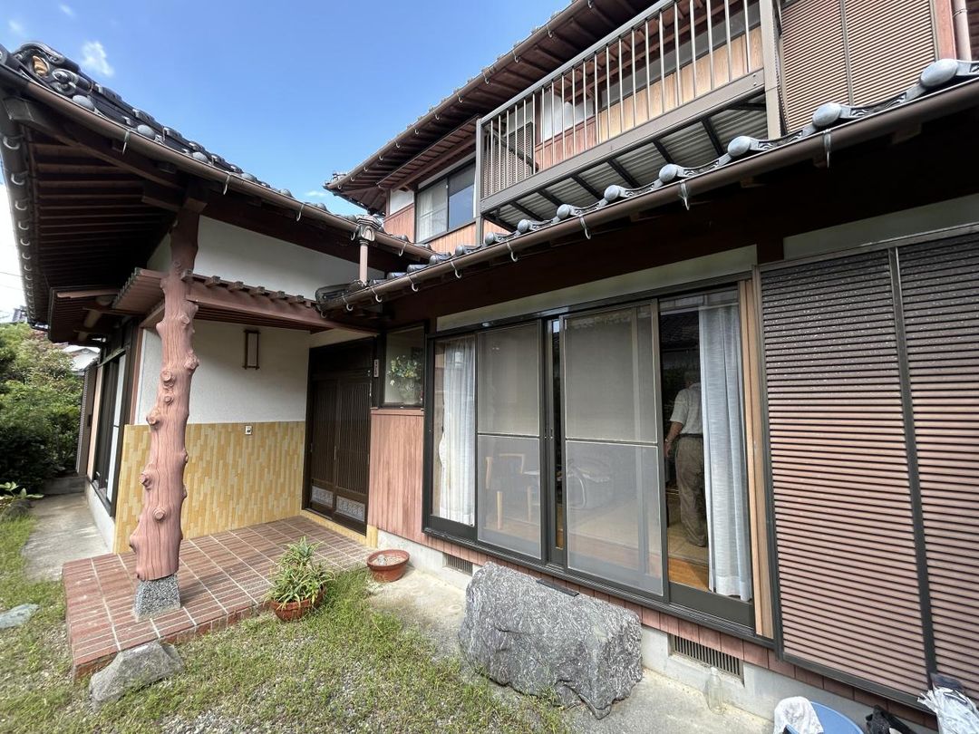 4LDK Detached House for Sale in Seihyo City, Ehime - Thumbnail 2