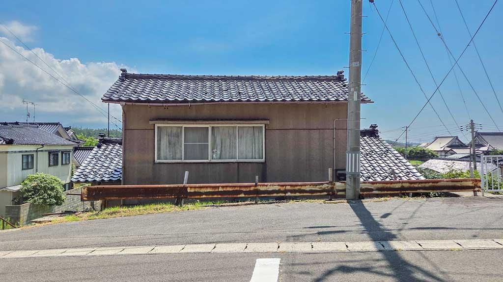 Traditional 6K House with Sea Views in Nikaho, Akita - Thumbnail 3