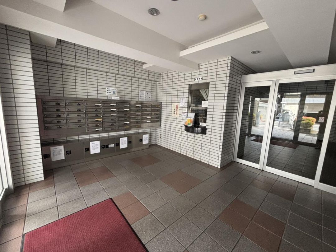 2DK Apartment for Sale in Kochi City, Kochi Prefecture - Thumbnail 2