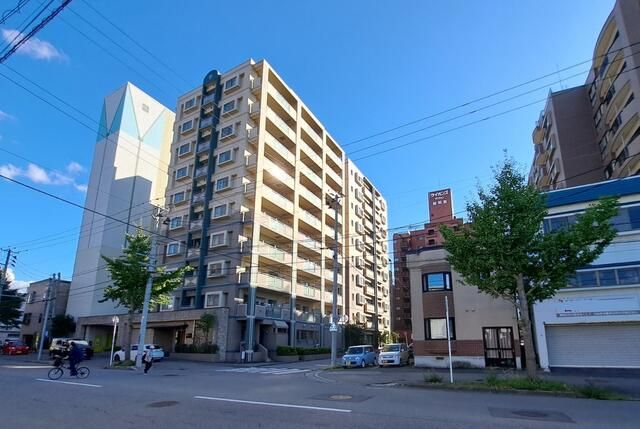 3LDK Apartment for Sale in Aomori City, Aomori - Thumbnail 2