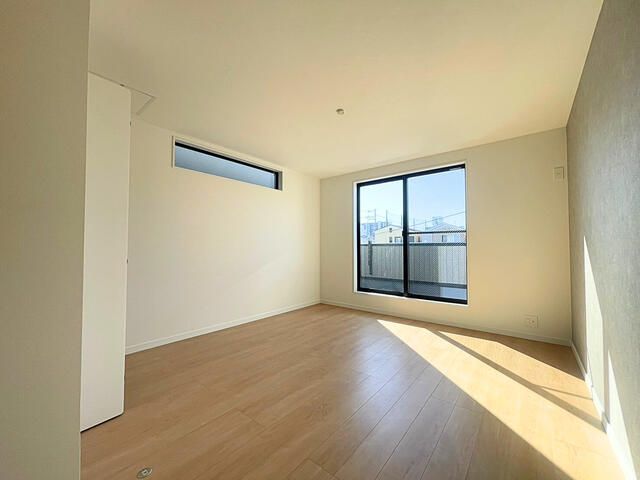 New 2025 3-Story House in Osaka Hirano Ward | 1SLDK - Thumbnail 3