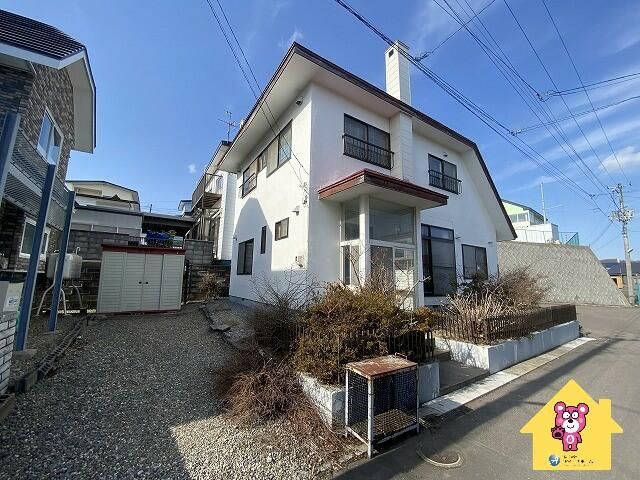 5LDK Detached House for Sale in Hakodate's Higashiyama - Thumbnail 3