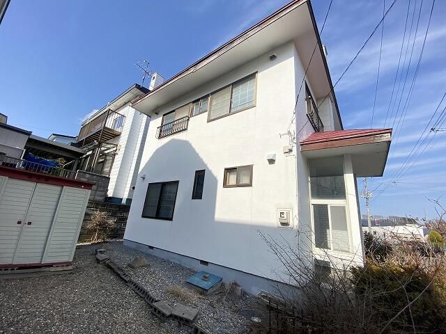 5LDK Detached House for Sale in Hakodate's Higashiyama - Thumbnail 4