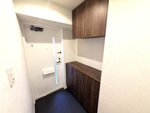 3LDK Apartment for Sale in Hirakata, Osaka - Renovated 2021 - Thumbnail 3
