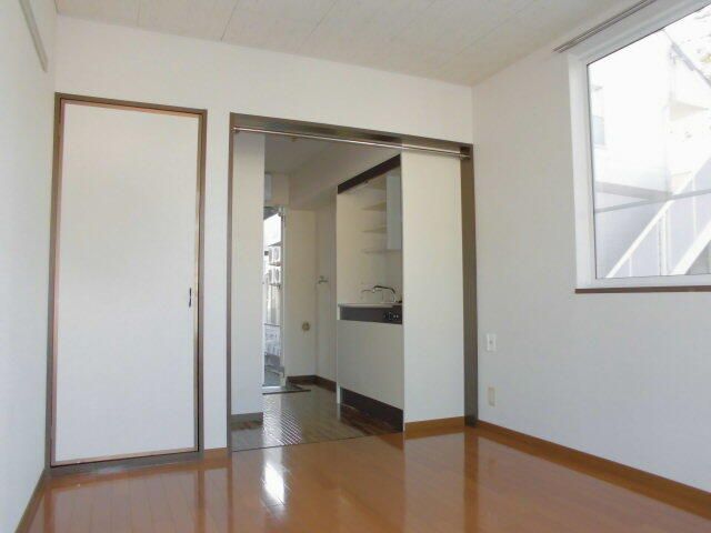 Affordable 1R Apartment for Rent in Sendai's Aoba Ward - Thumbnail 2